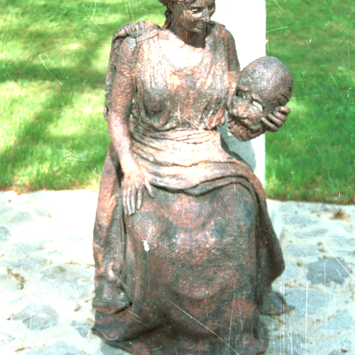 Lead image (1)